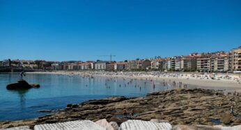 “Estamos achicharraditos”: calor y cambio climático expulsan al comprador de vivienda del sur al norte y de la primera línea de playa