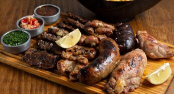 Un ranking evaluó cuáles son las tres comidas de la Argentina con la peor técnica para cocinar: la salchicha parrillera está en el puesto 3