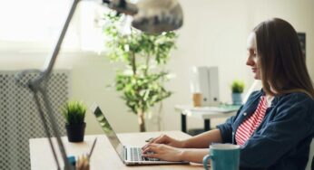 Cómo emigrar con empleo remoto: la empresa multinacional que ofrece trabajo y paga sueldo de 150.000 euros