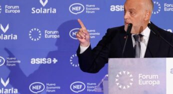 Tebas: “La huelga puede ser real. Está en peligro la salud y la industria del fútbol”
