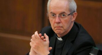 Renunció el obispo de Canterbury por el encubrimiento de agresión física y sexual de menores en la Iglesia de Inglaterra