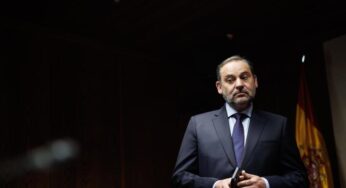 Exdirector del aeropuerto de Barajas desconocía la llegada de Delcy Rodríguez y dice que la competencia es de Interior