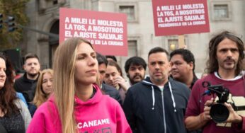 Lula Levy llevó su “camión de la tos” a Casa Rosada y reclamó por la motosierra contra jubilados y trabajadores